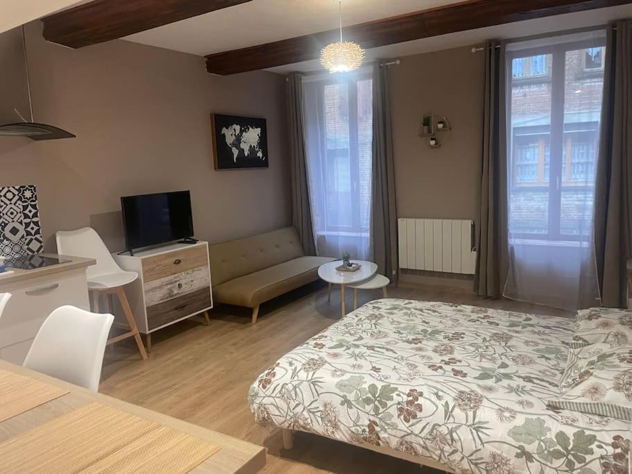 Apartamento La Nuit Etoilee Rocroi Exterior foto